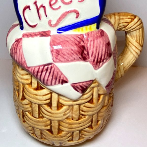 Vintage Large Parmesan Cheese Shaker Ceramic Whimsical Basket Pasta *read* - Picture 3 of 6